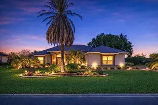 1670 St James Cir, The Villages, FL 32162 - Photo 5
