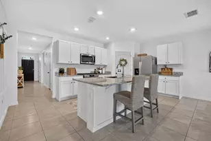599 Lazio Cir, Debary, FL 32713 - Photo 13