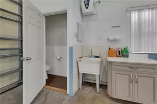 1925 Glenwood Oaks Ln, Deland, FL 32720 - Photo 35