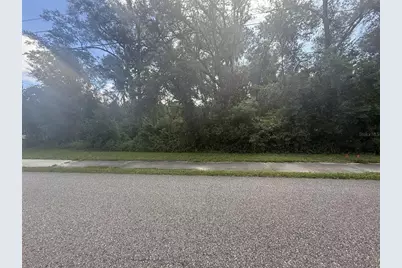 281 N Summit Avenue, Lake Helen, FL 32744 - Photo 3
