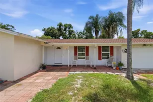 709 Hager St, Deltona, FL 32725 - Photo 3