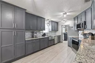 1629 Orange Tree Dr, Edgewater, FL 32132 - Photo 15