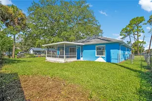 561 15th St, Holly Hill, FL 32117 - Photo 25