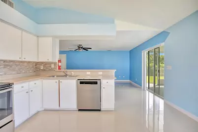 561 15th Street, Holly Hill, FL 32117 - Photo 11