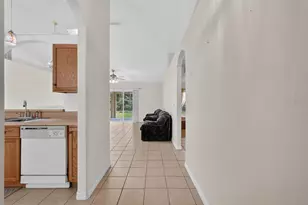25 Rymshaw Dr, Palm Coast, FL 32164 - Photo 3