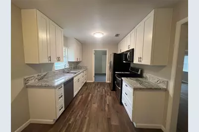 610 Patlin Avenue, Orange City, FL 32763 - Photo 5