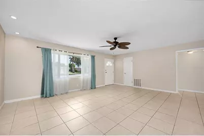 22 Plaza Drive, Ormond Beach, FL 32176 - Photo 9