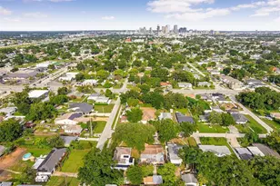 612 N Woodlynne Ave, Tampa, FL 33609 - Photo 3