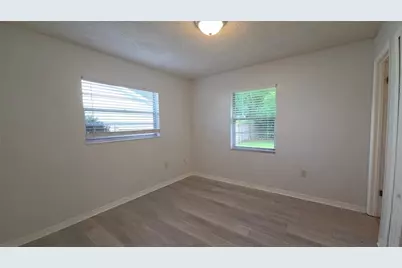 652 W Minnesota Avenue, Deland, FL 32720 - Photo 11