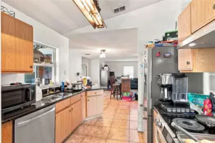 2772 Pelham Cir, Deltona, FL 32738 - Photo 9