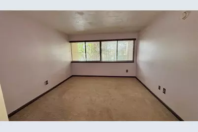 770 N Village Lake Terrace N #203, Saint Petersburg, FL 33716 - Photo 7
