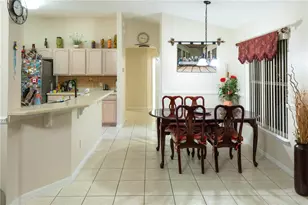 1306 Island Cove Dr, Deland, FL 32724 - Photo 17