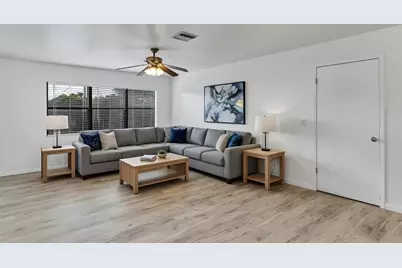 1402 Crystal Court, Tavares, FL 32778 - Photo 5
