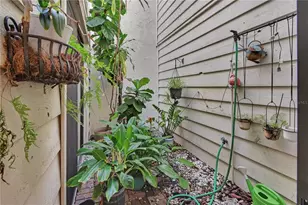 904 Village Green Rd, Deland, FL 32720 - Photo 23