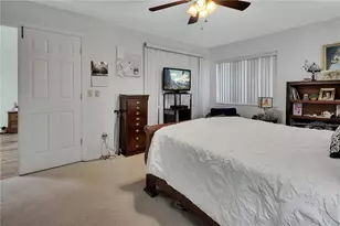 904 Village Green Rd, Deland, FL 32720 - Photo 15