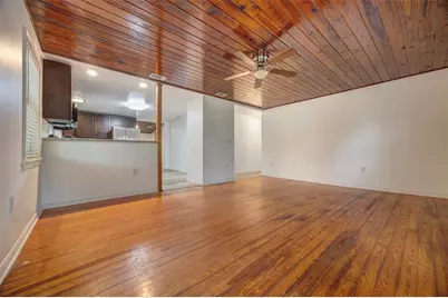 355 W Wisconsin Avenue, Orange City, FL 32763 - Photo 11