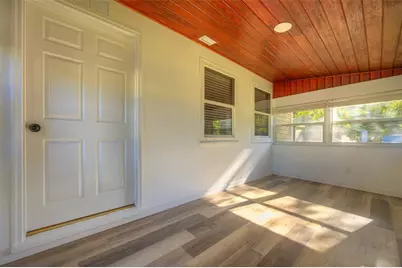 355 W Wisconsin Avenue, Orange City, FL 32763 - Photo 5