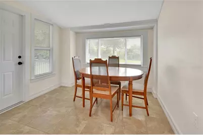 903 E New York Avenue, Deland, FL 32724 - Photo 13