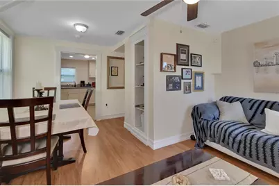 903 E New York Avenue, Deland, FL 32724 - Photo 33