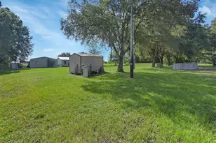 369 Garden Ln, Bunnell, FL 32110 - Photo 37