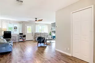 97 S Courtland Blvd, Deltona, FL 32738 - Photo 15