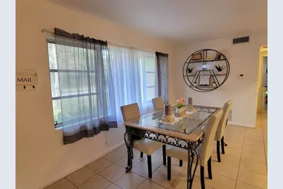 906 E Wisconsin Avenue, Deland, FL 32724 - Photo 3