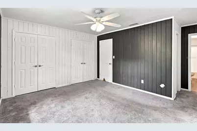 1095 S Ridgewood Avenue, Deland, FL 32720 - Photo 19