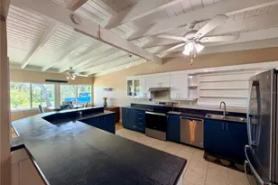 318 N Riverside Dr, Edgewater, FL 32132 - Photo 3
