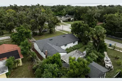 1004 N Camphor Lane, Deland, FL 32720 - Photo 3