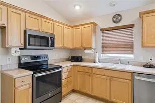 1492 Alexandria Pl, The Villages, FL 32162 - Photo 9