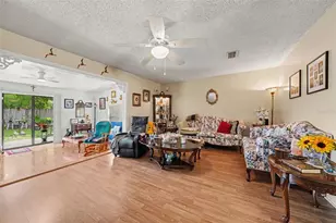 2399 Kimberly Dr, Deltona, FL 32738 - Photo 7