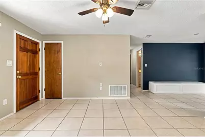 371 W Holly Drive, Orange City, FL 32763 - Photo 11