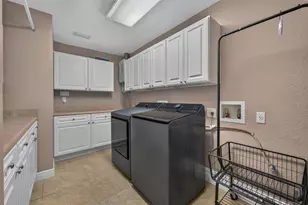 817 Hail Ct, Port Orange, FL 32127 - Photo 99