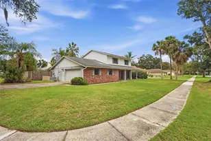 3561 Calgary Ln, Mount Dora, FL 32757 - Photo 45