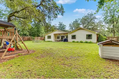 2040 Larchmont Drive, Deland, FL 32724 - Photo 15