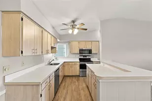 824 Radcliff St, Deltona, FL 32725 - Photo 13