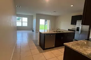 906 Big Bend Ave, Orange City, FL 32763 - Photo 5