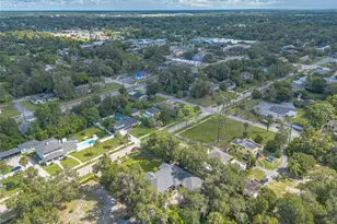 208 W Stetson Ave, Deland, FL 32720 - Photo 43