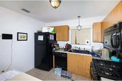 9291 SE 173rd Surrey Lane, The Villages, FL 32162 - Photo 7