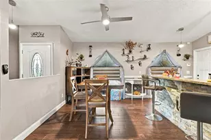 949 Collins Ave, Orange City, FL 32763 - Photo 13