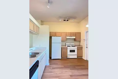 430 Berwick Circle, Deland, FL 32724 - Photo 3