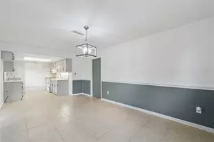 1679 E Apache Cir, Deltona, FL 32725 - Photo 13