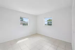 1679 E Apache Cir, Deltona, FL 32725 - Photo 21
