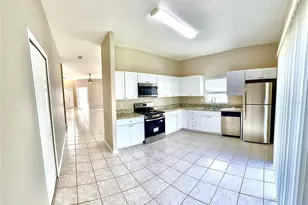 2572 Acuna Ct, Lake Mary, FL 32746 - Photo 5