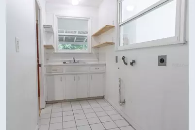 106 N Kentucky Avenue, Deland, FL 32724 - Photo 15