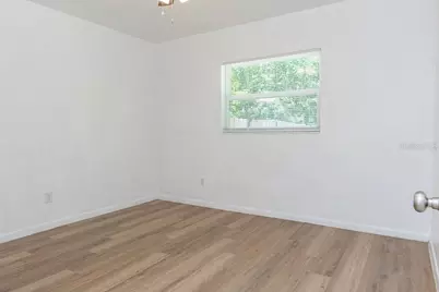 106 N Kentucky Avenue, Deland, FL 32724 - Photo 11