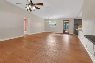 583 Cambridge Cir, South Daytona, FL 32119 - Photo 7
