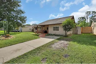 583 Cambridge Circle, South Daytona, FL 32119 - Photo 3