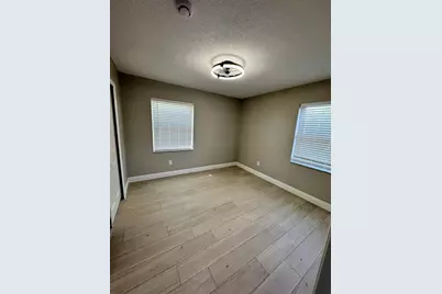 818 E Airport Boulevard, Sanford, FL 32773 - Photo 9