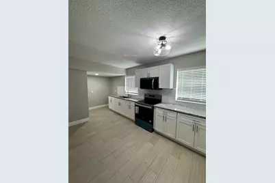 818 E Airport Boulevard, Sanford, FL 32773 - Photo 5